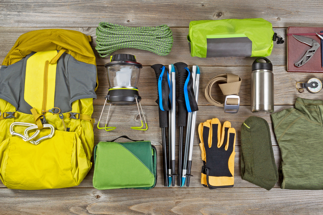 bushcraft clothes and best pants, shirts, and socks for bushcrafting
