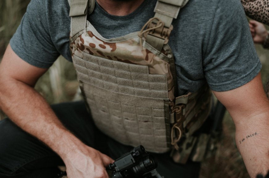 Adapt your plate carrier setup with our rifle rated plates. You can scale your tactical vest with level 3 body armor to level 4 body armor. Our tactical plate carriers hold polyethylene body armor plates.