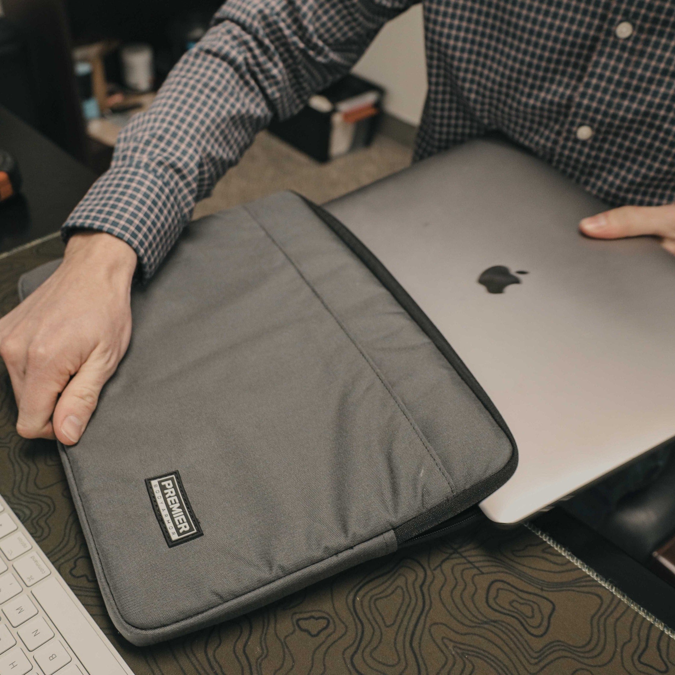 GRAPE】LAPTOP BAG Gray | APPS-BICENTENARIO-PRD-01.AZUREWEBSITES.NET