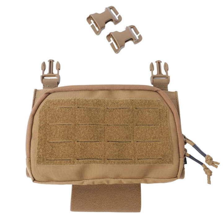 The Premier Body Armor Fortis Pro Placard (556/39) is a tan AR-15 mag pouch with a Velcro front panel, two top buckles, two matching buckles above, and features a zippered bottom strap for secure carry.