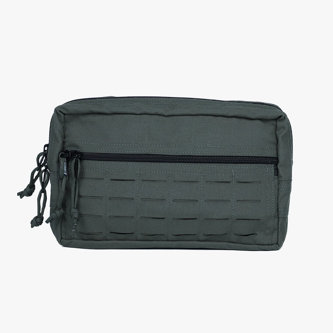 Image of the Assault Pouch in Green. Front view of the admin pouch for your edc kit. 