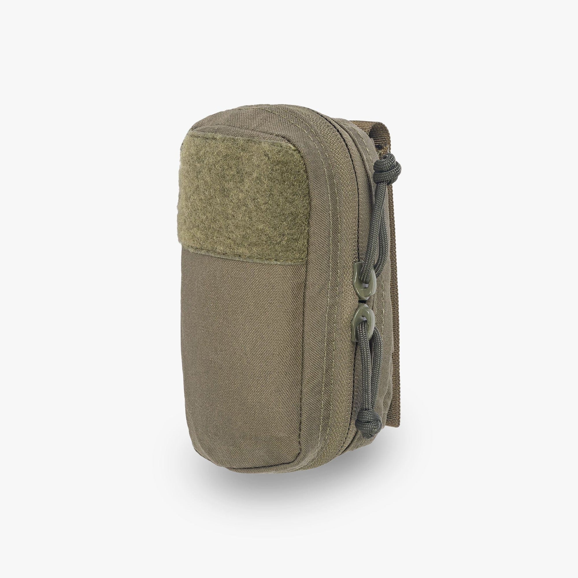 Perfect tactical medical gear for your EDC system or to use for plate carrier accessories. This MFAK mini first aid kit is available in ranger green. 